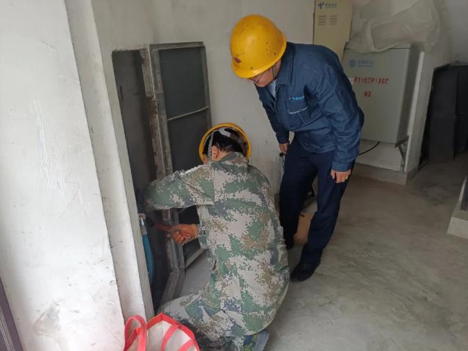 传承雷锋精神 贡献青春力量——泓源公司团委开展第三季度“学雷锋”活动(图3) 传承雷锋精神 贡献青春力量——泓源公司团委开展第三季度“学雷锋”活动(图3)