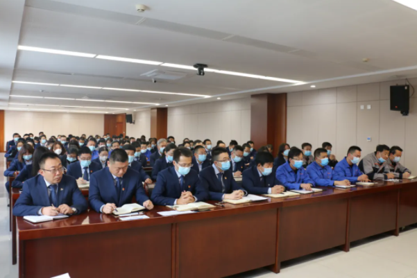 安博站官网登录入口召开2021年工作总结表彰暨2022年工作安排部署会议(图6)