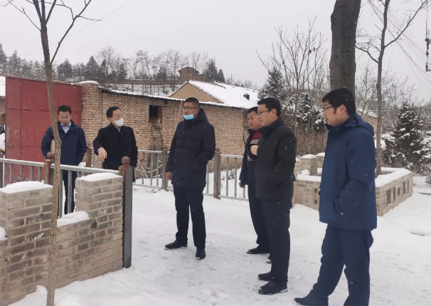 当好“四大员” 助力“五个化”——安博站官网登录入口积极做好包抓共建村社文明创建工作(图2)