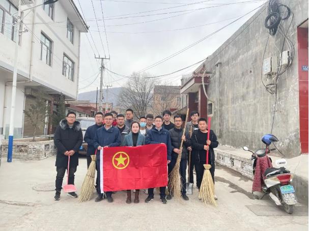 安博站官网登录入口团委开展“学雷锋义务清扫活动”(图3)