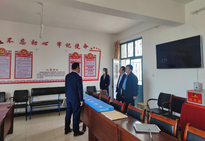 筑起安全墙 照亮乡村路——安博站官网登录入口鼎力支持包抓共建村社文明创建工作(图9)