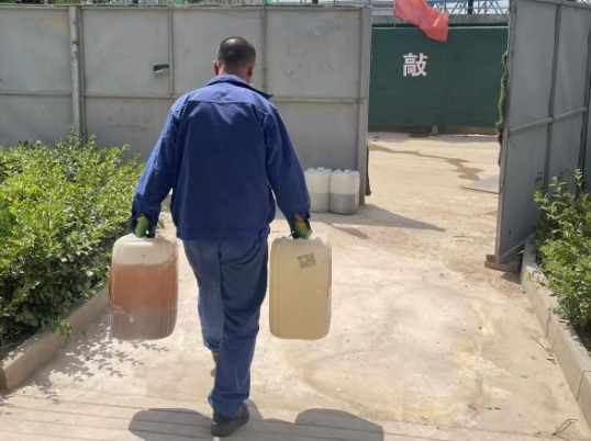 安博站官网登录入口城东污水处理公司扎实推进危险废物规范化处置(图3)