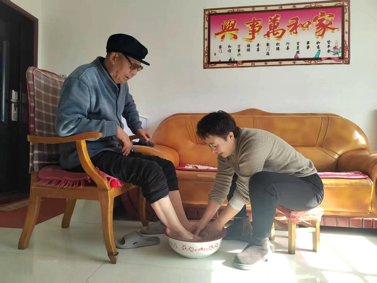 中共安博站官网登录入口委员会关于对2024年度“产投榜样”进行公示的公告(图5)